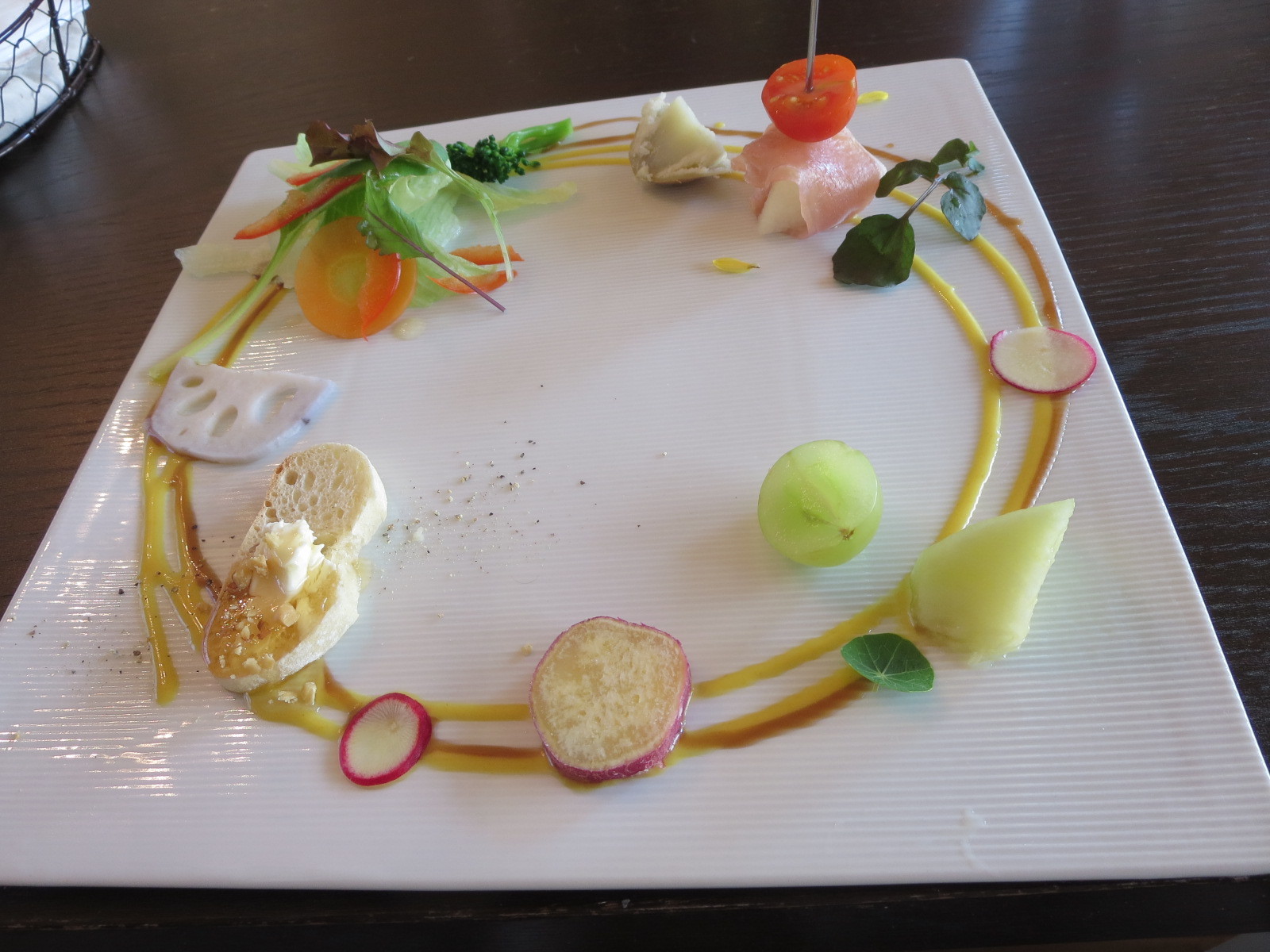 カフェ プラスドット 民家カフェ 福山市御幸町 アンティークおやじ カフェ プラスドット 民家カフェ 福山市御幸町 アンティークおやじ