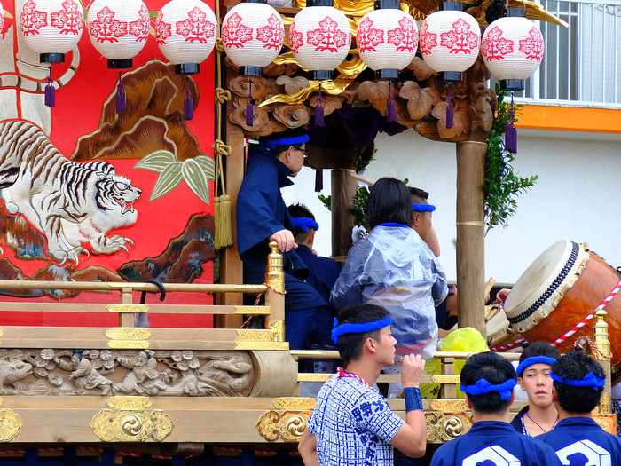 「南総里見まつり見学！グルメ屋台に山車・神輿」_a0000029_12050047.jpg