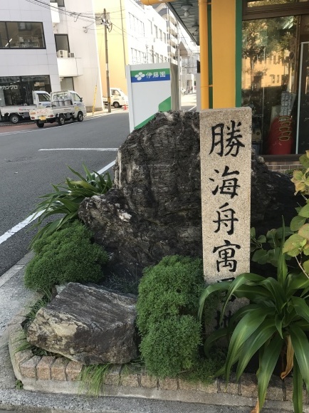 f0010195_02242703.jpeg