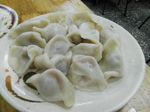 台中 水餃子 水餃子待ちが1時間 とても人気の 恩徳元餃子館 さん メイフェの幸せ 美味しいいっぱい In 台湾