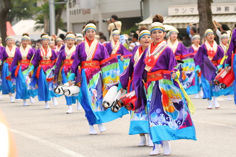 第64回よさこい祭り 本祭2日目 旭食品 その1_a0077663_07443555.jpg