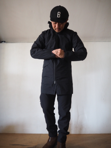 Tilak ティラック POUTNIK SHIELD COAT GORE-TEX