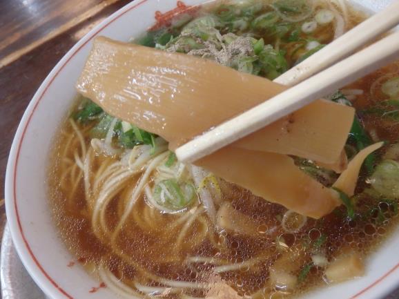 神戸ラーメン 第一旭 元町本店_c0118393_1026871.jpg