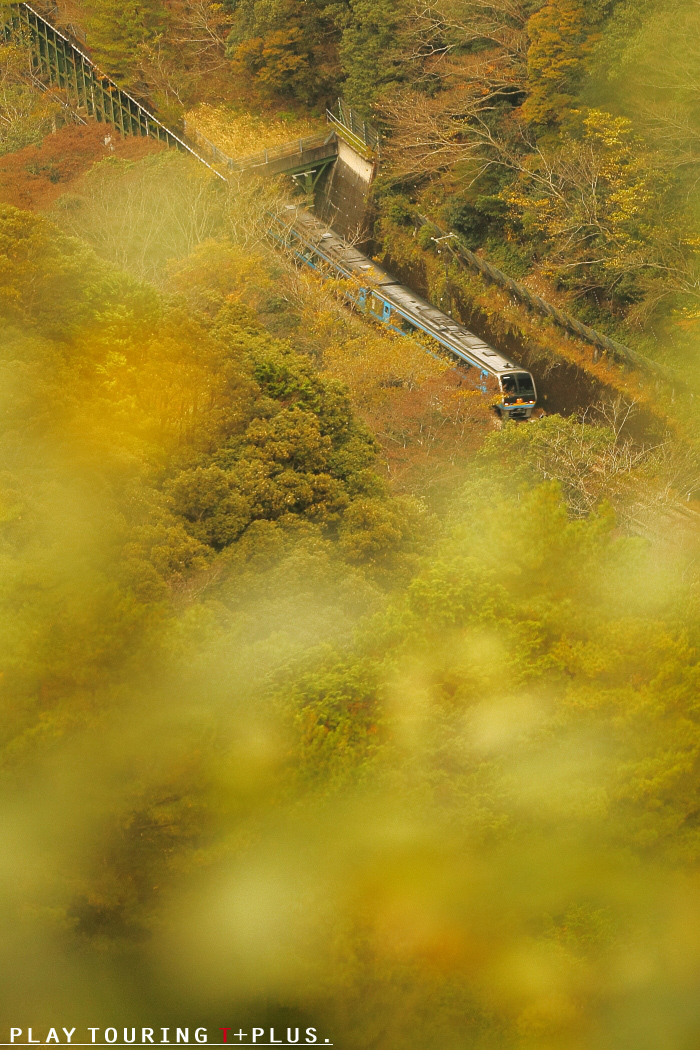 車窓に広がる景色は_d0155457_22291714.jpg