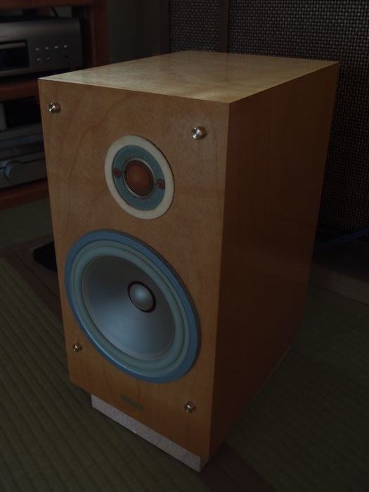 YAMAHAのNS-1 Classicsの音を聴く : のほほんとミニベロ