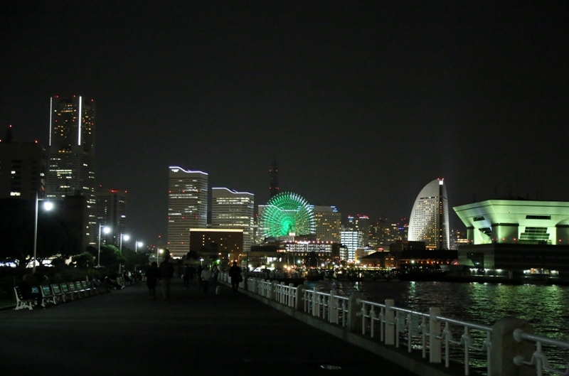 京浜工場夜景とみなとみらいクルーズ　②_e0259287_16014812.jpg