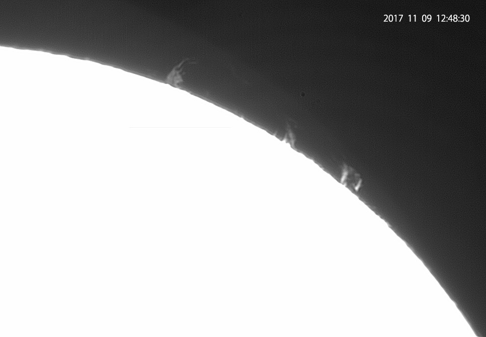 11月9日の太陽_e0174091_12185312.jpg