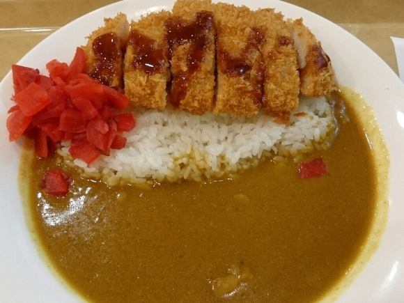 11/13  カレーショップC&C京王高幡SC店  三元豚のロースカツカレー大盛マイルド￥750 + カレーソース増量クーポン券使用 + サラダ ￥100_b0042308_19154739.jpg