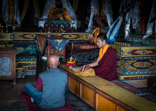 ネパール探訪（パシュパテイナート寺院　ポダナート寺院）_e0360431_12484476.jpg