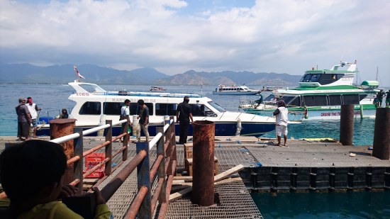 ギリメノ滞在2日目は日帰りでギリアイルへ @ Gili Air, Lombok (\'17年9月)_d0368045_141380.jpg