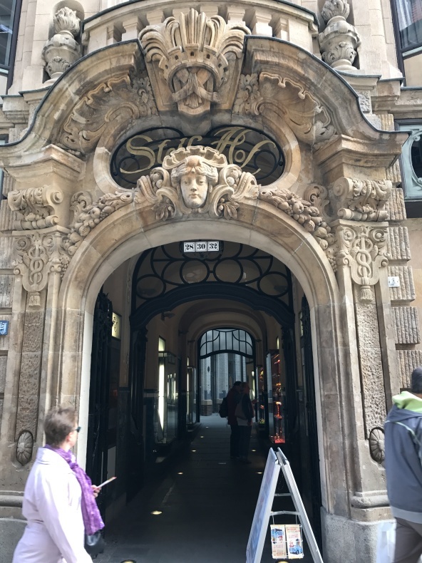 ノスタルギー博物館へ_e0141754_13514487.jpg