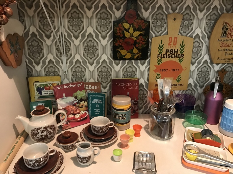 ノスタルギー博物館へ_e0141754_13525362.jpg