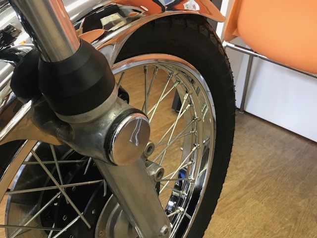 新しいオモチャKAWASAKI Z1、1973年式イタリア仕様を目指して