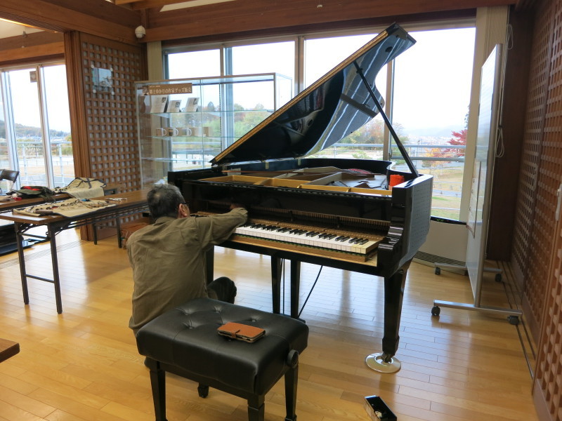 先週末から今週頭にかけて調律師の狩野さんが山形にいらっしゃいました。_d0159273_14310052.jpg