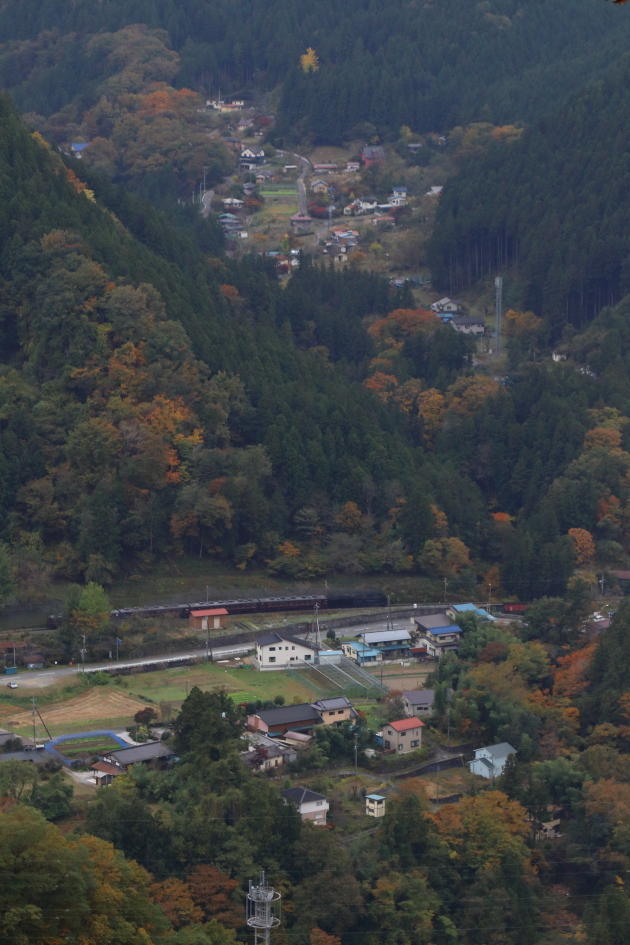 紅葉の奥秩父　- 秩父・2017年秋 -_b0190710_23312406.jpg