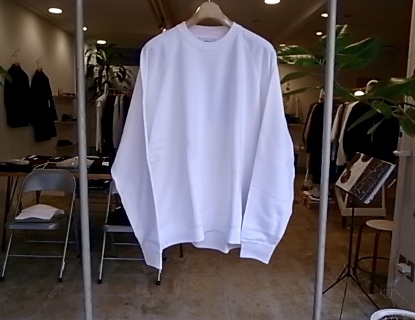 Graphpaper × LOOPWHEELER　Raglan Sweat_d0269455_15515045.jpeg