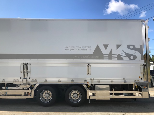 日野新型納車_d0153164_15304581.jpg