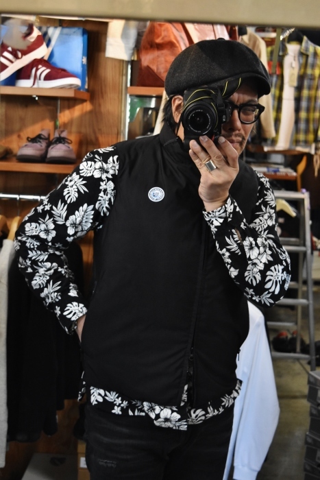 Crescent Down Works (MADE in USA) ・・・ RAIDERS風 DOWN VEST (当店フル別注)!★!_d0152280_14465210.jpg