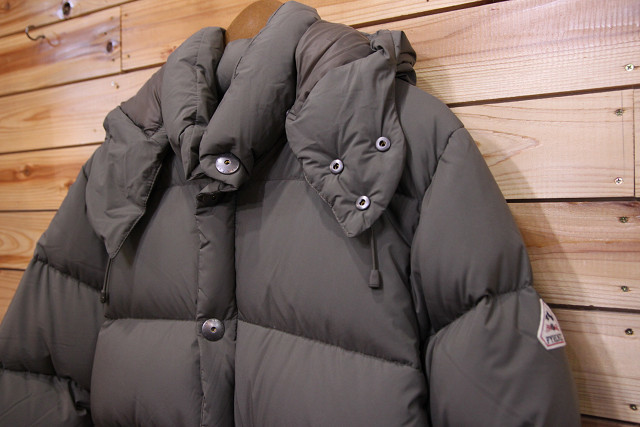 Down Jacket Special Feature_b0102140_12000764.jpg