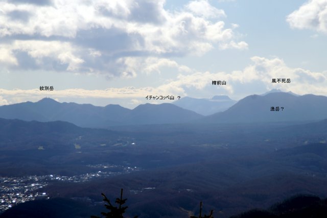 2017年11月17日(金) 藻岩山(標高531m)旭山公園コース_a0345007_13355452.jpg