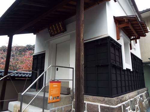 f0211178_09013453.jpg