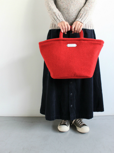 R&D.M.Co-　RED TWEED MARCHE BAG SMALL_b0139281_1235878.jpg