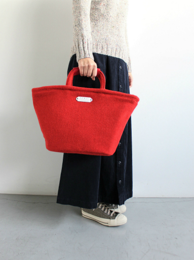 R&D.M.Co-　RED TWEED MARCHE BAG SMALL_b0139281_124383.jpg