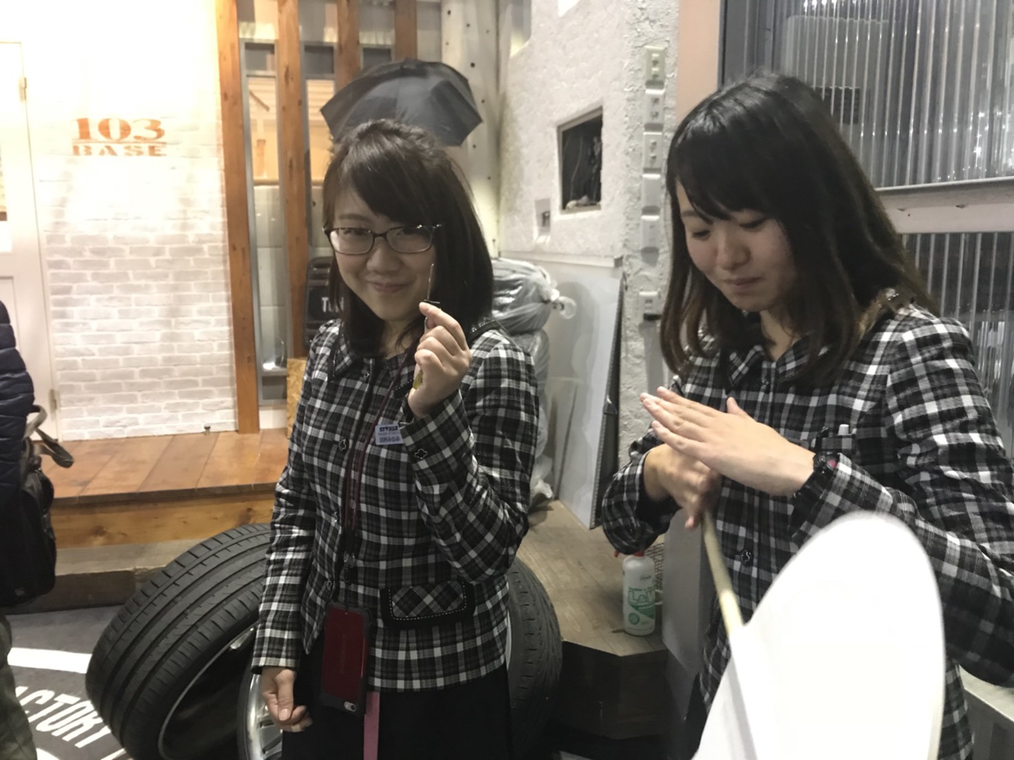 11月20日(月)トミーベース カスタムブログ☆QX56 更に進化を遂げて再撮影!!_b0127002_10453834.jpg