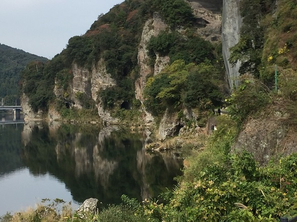 青の洞門（大分県中津市本耶馬渓町）_f0364707_09345433.jpg