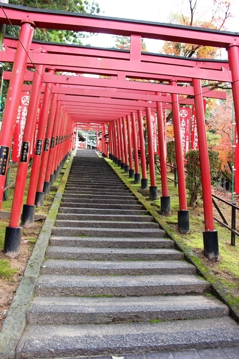 王子山稲荷神社の秋_d0361112_19295745.jpg