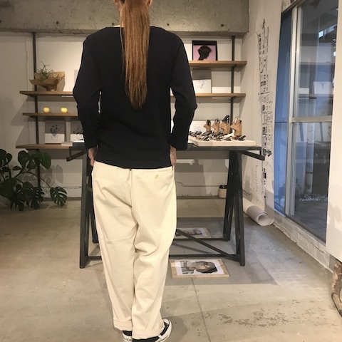 BETTERのカットソー ネイビー_d0364239_17445517.jpg