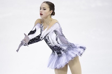 フランス国際２０１７・女子＆アイスダンス―アリーナ・ザギトワ選手、フリー歴代２位の高得点でGP２勝目_c0309082_00210458.jpg