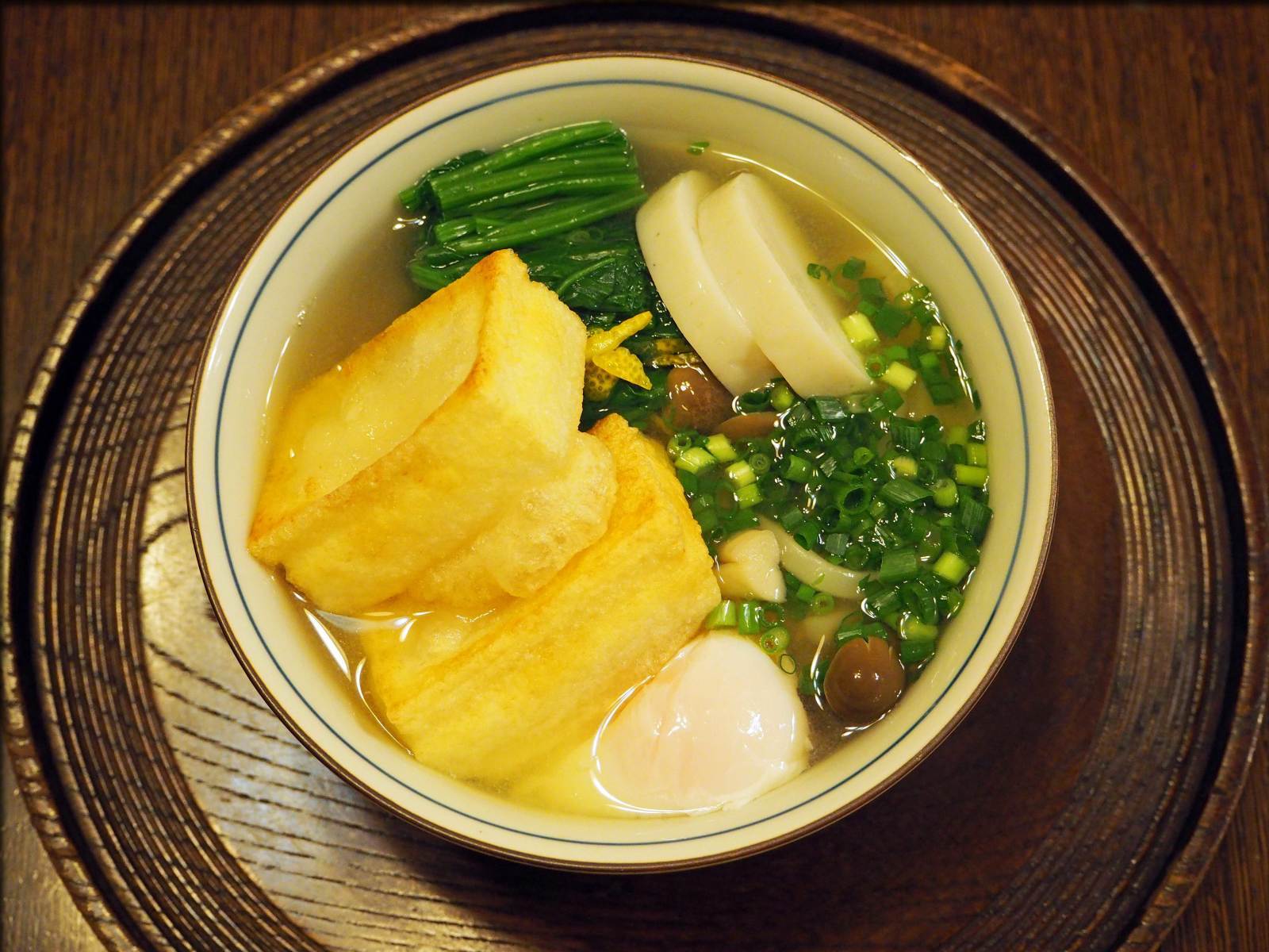 夕飯はうどん、デザートはシュークリーのロッシェ_b0054329_09190954.jpg