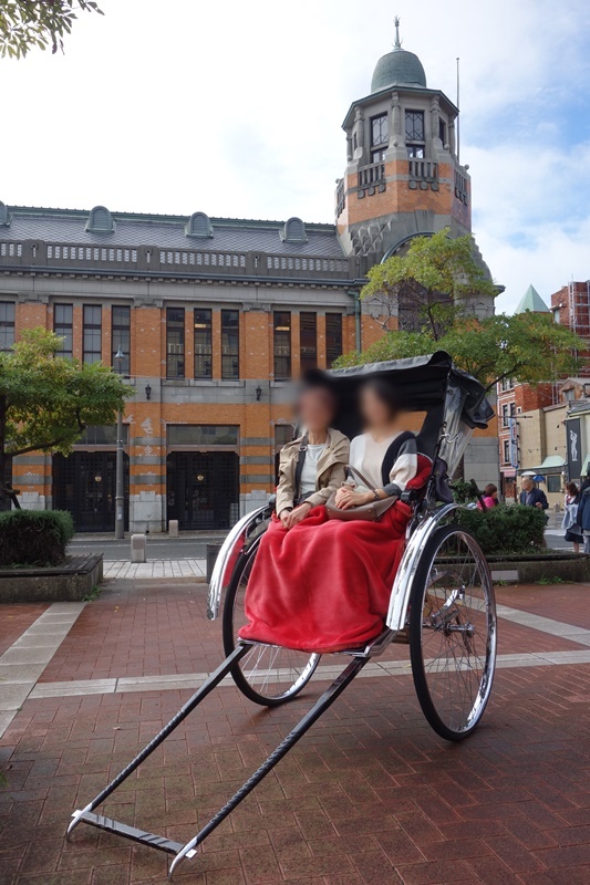 瀬戸内海クルーズ母娘二人旅～人力車で巡る門司港レトロ＆旧門司三井倶楽部でふぐ料理_d0133704_13520450.jpg