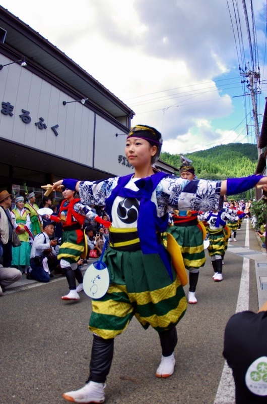 ２０１７智頭町来んさい！見んさい！踊りん祭！その３（踊っこひおか）_a0009554_22232822.jpg