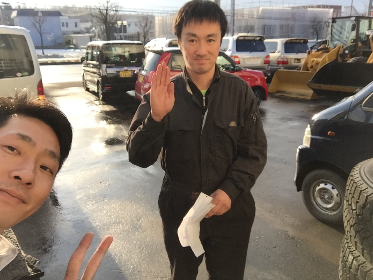 11月23日 木曜日のひとログ(´▽`) プリウスご成約♬ランクル・ハマー・アルファード♬TOMMYモータース_b0127002_1912883.jpg