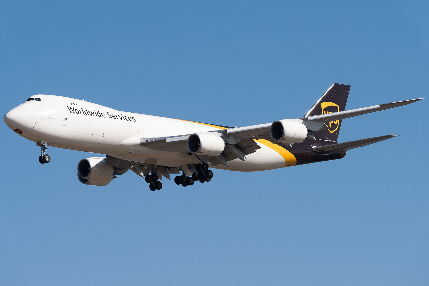 UPS B747-8F_c0323551_15342247.jpg