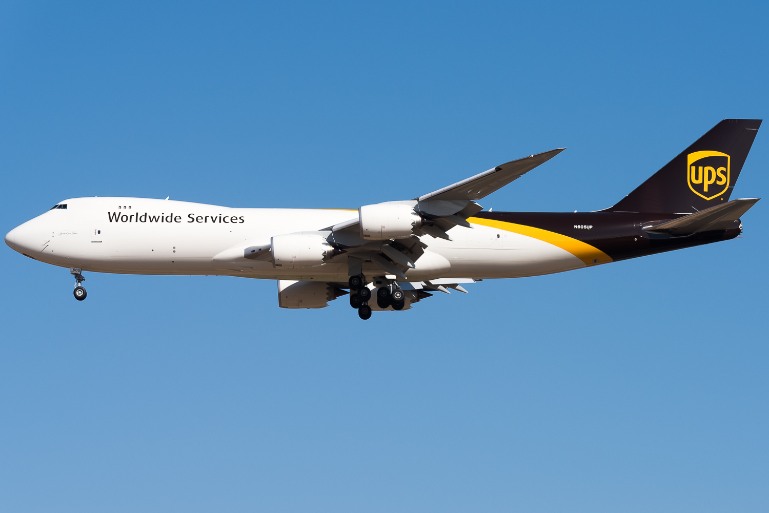 UPS B747-8F_c0323551_15431691.jpg