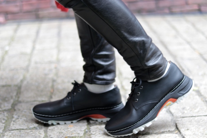 BUCKLE SHOES