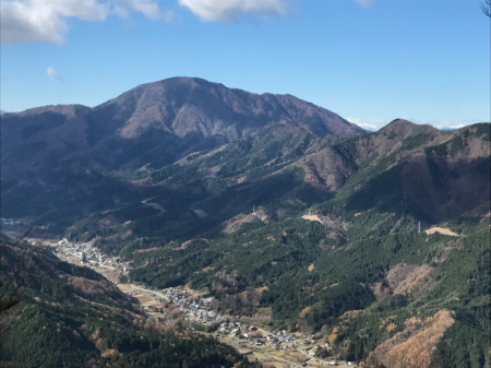 鳥ノ胸山に登りました_a0106483_21490966.jpg