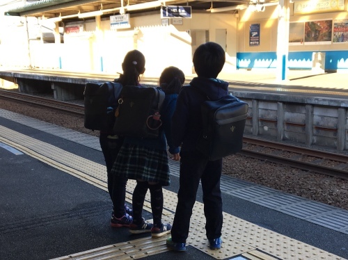 b0330040_15381892.jpeg
