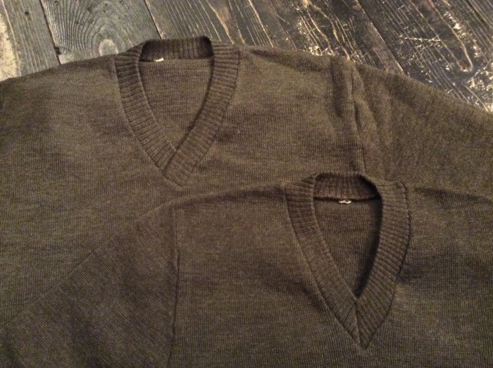 NOS 40\'s European military V-neck sweater_e0343648_21452330.jpg