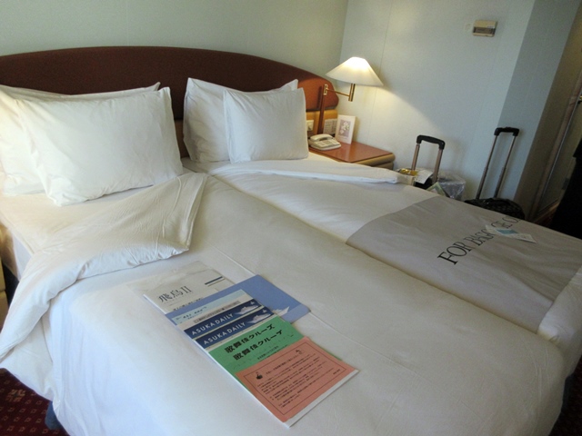 【飛鳥II】お部屋はデッキ9【歌舞伎クルーズ】_b0009849_101256.jpg