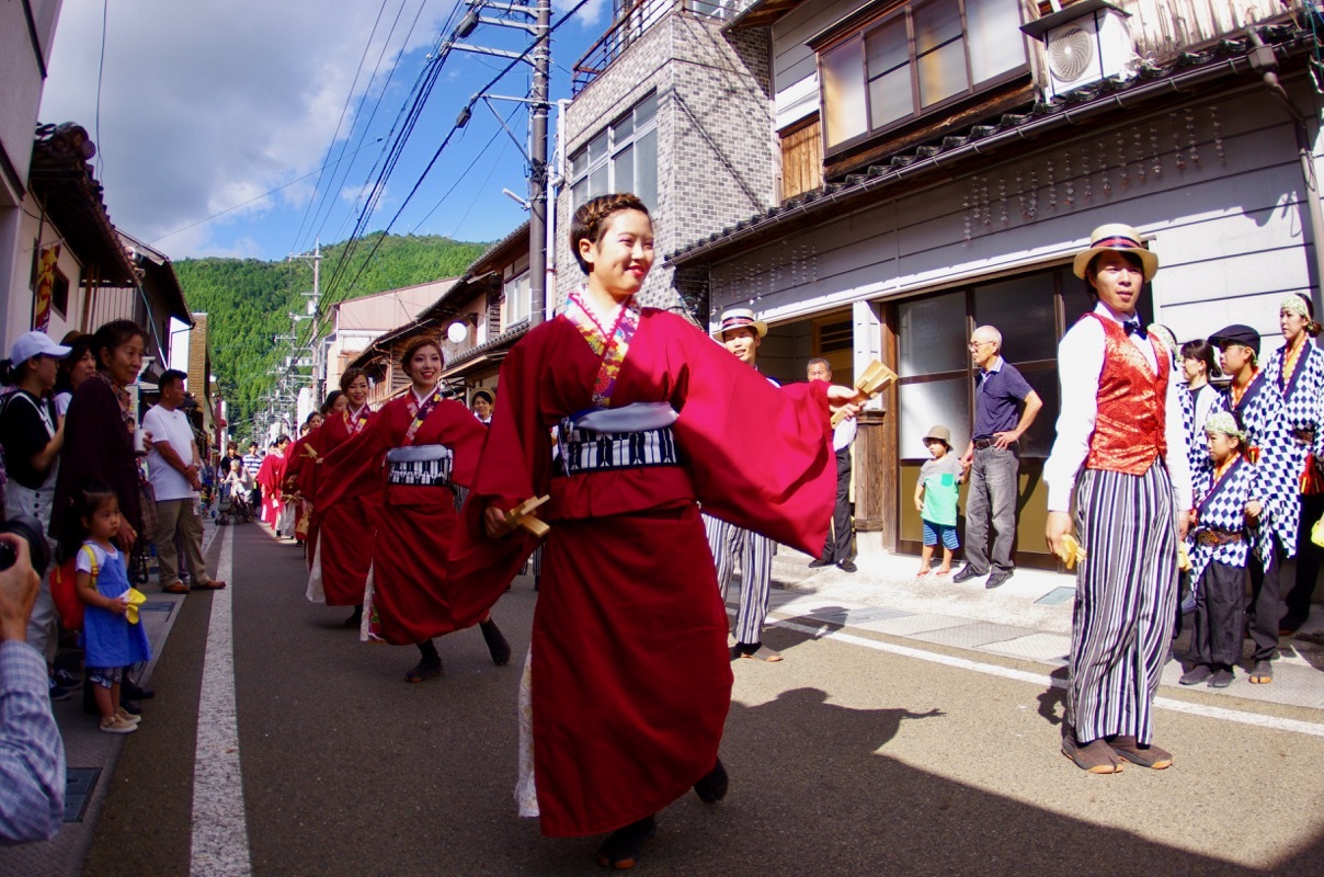 ２０１７智頭町来んさい！見んさい！踊りん祭！その５（麗舞）_a0009554_23055443.jpg