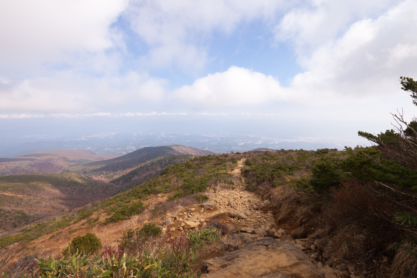 晩秋の安達太良山　下山_c0369219_22113945.jpg