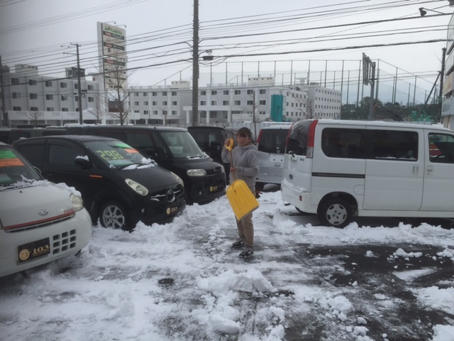 11月26日（日）しまブログ(ﾟωﾟ)バモス　T様ご成約(*・∀・*)ﾉ新在庫ご紹介(人´▽`*)ローンに不安のある方ご相談くださいませ(^^)_b0127002_16193984.jpg