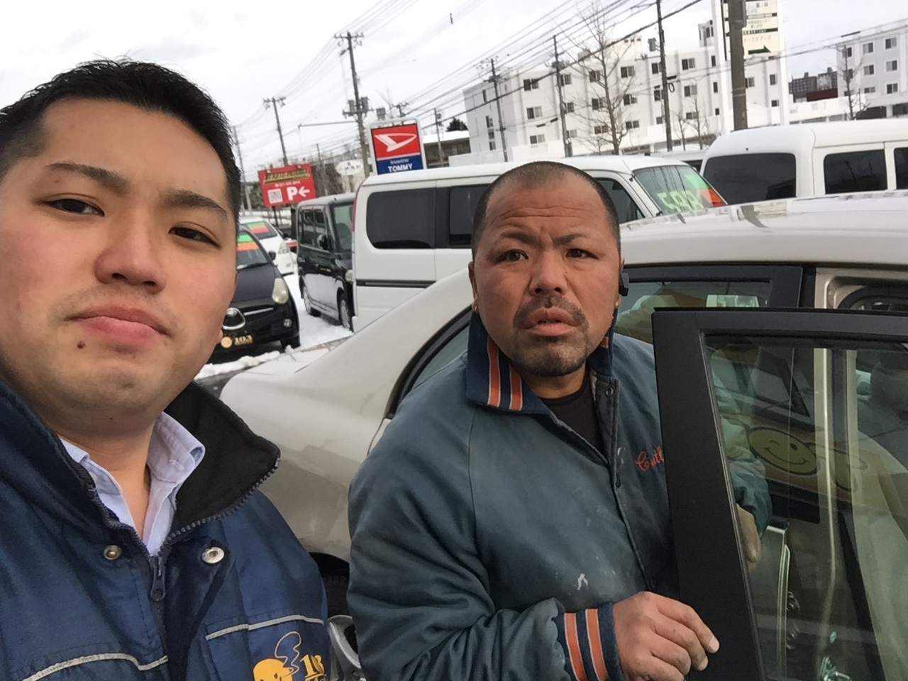 11月26日(日)しまブログ(゚ω゚)バモス T様ご成約(*・∀・*)ノ新在庫ご紹介(人´▽`*)ローンに不安のある方ご相談くださいませ(^^)_b0127002_17280581.jpg