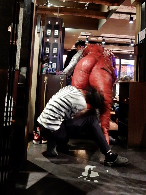怪獣酒場 川崎店 ゴース星人の愛獣襲来!?_b0166128_09594533.jpg