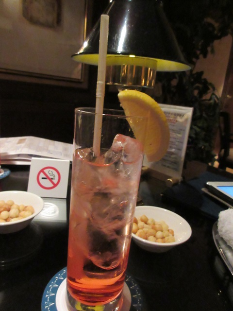 【飛鳥II】マリナーズクラブでちょっと一杯【歌舞伎クルーズ】_b0009849_15435884.jpg