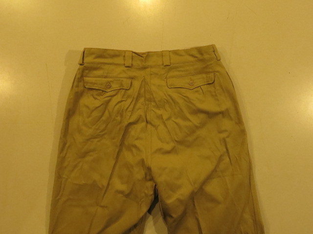 \"DEAD STOCK 1960\'S FRENCH ARMY CHINO PANTS\"ってこんなこと。_c0140560_15475335.jpg